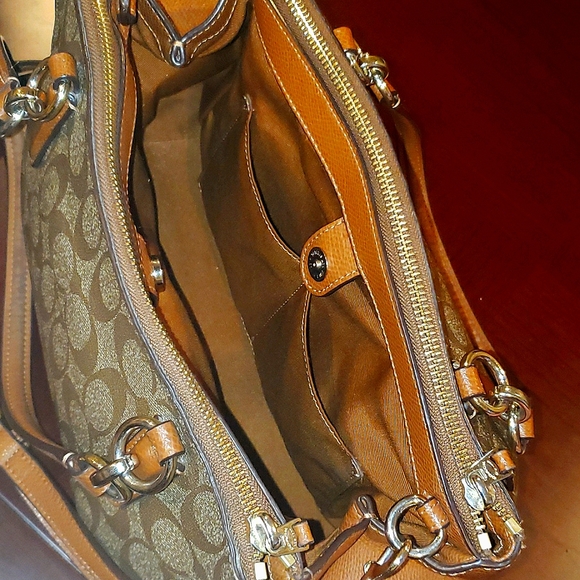 womens COACH monogram bag - Picture 5 of 12